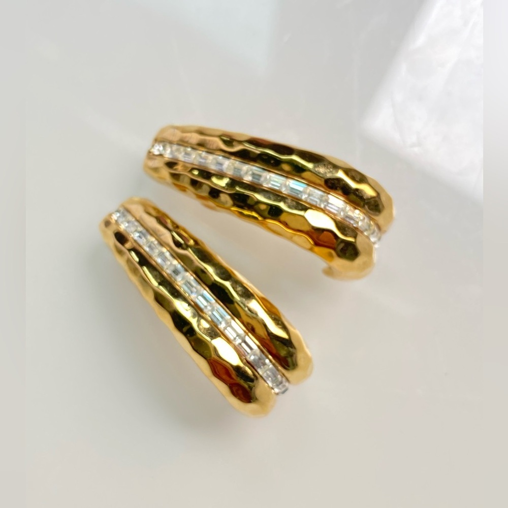 80's VTG ST. JOHN 24k Gold Plated Earring Swarovski Crystals *Rare - Picture 6 of 6